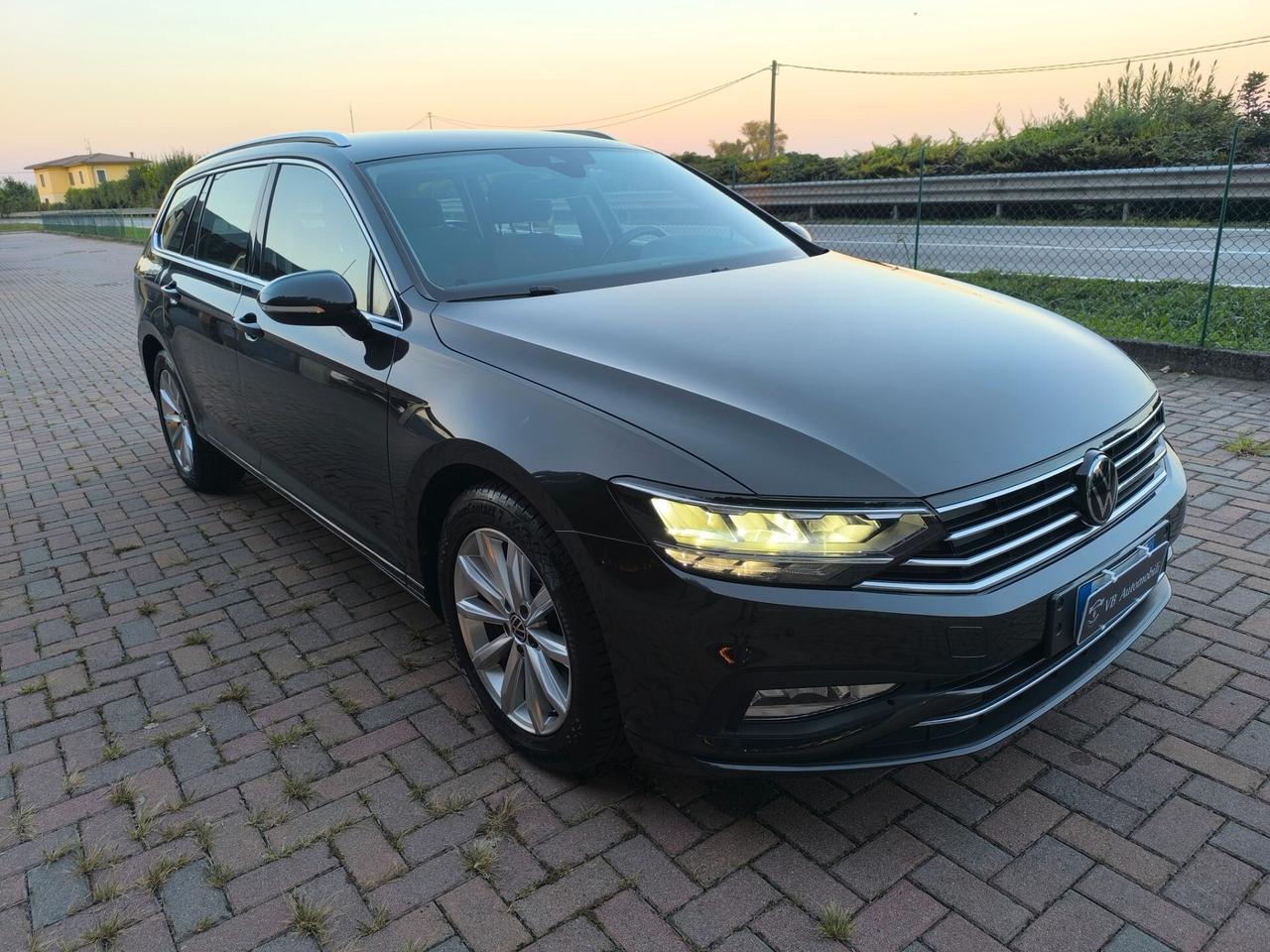 Volkswagen Passat Variant 2.0 TDI SCR 122 CV EVO DSG Business