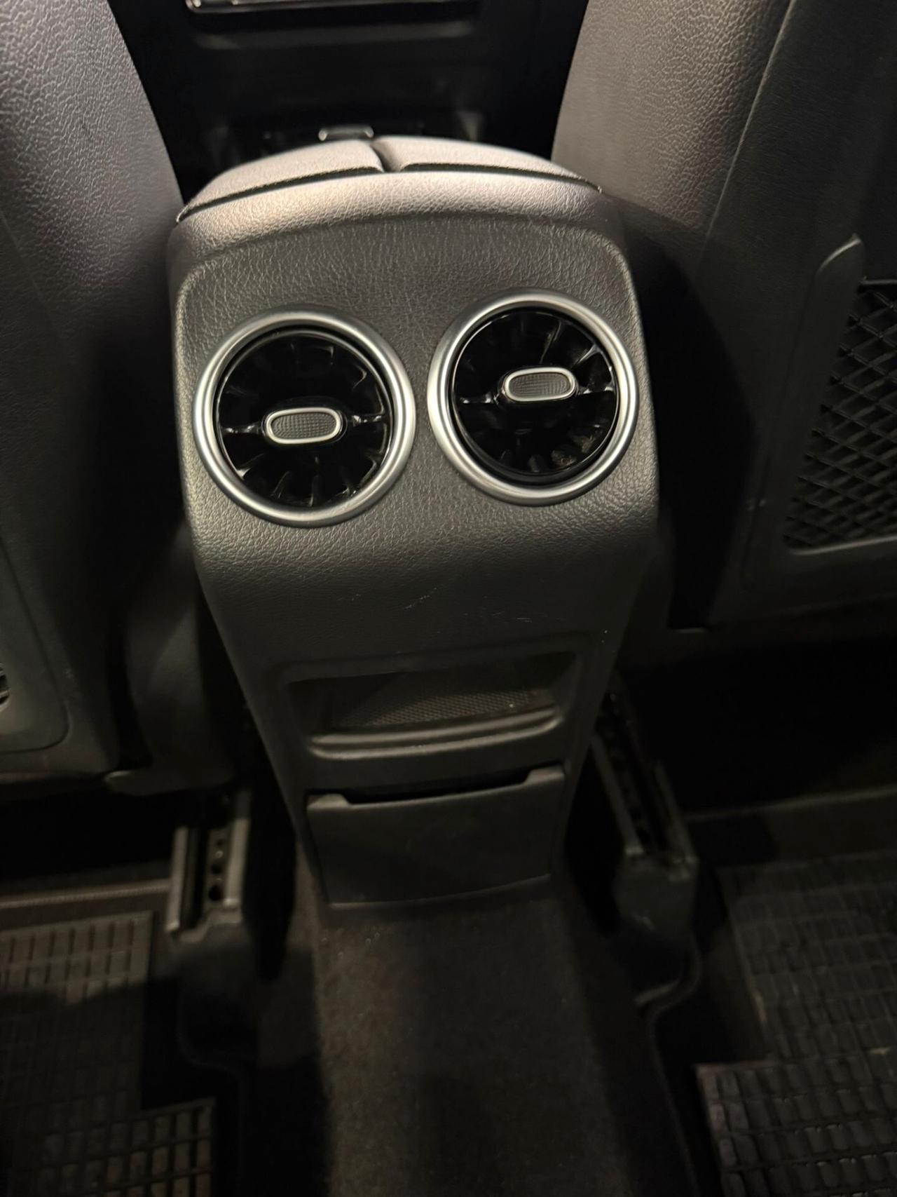 Mercedes Classe B 180d Sport AUTOMATICA 2021 Soli 90.000 KM