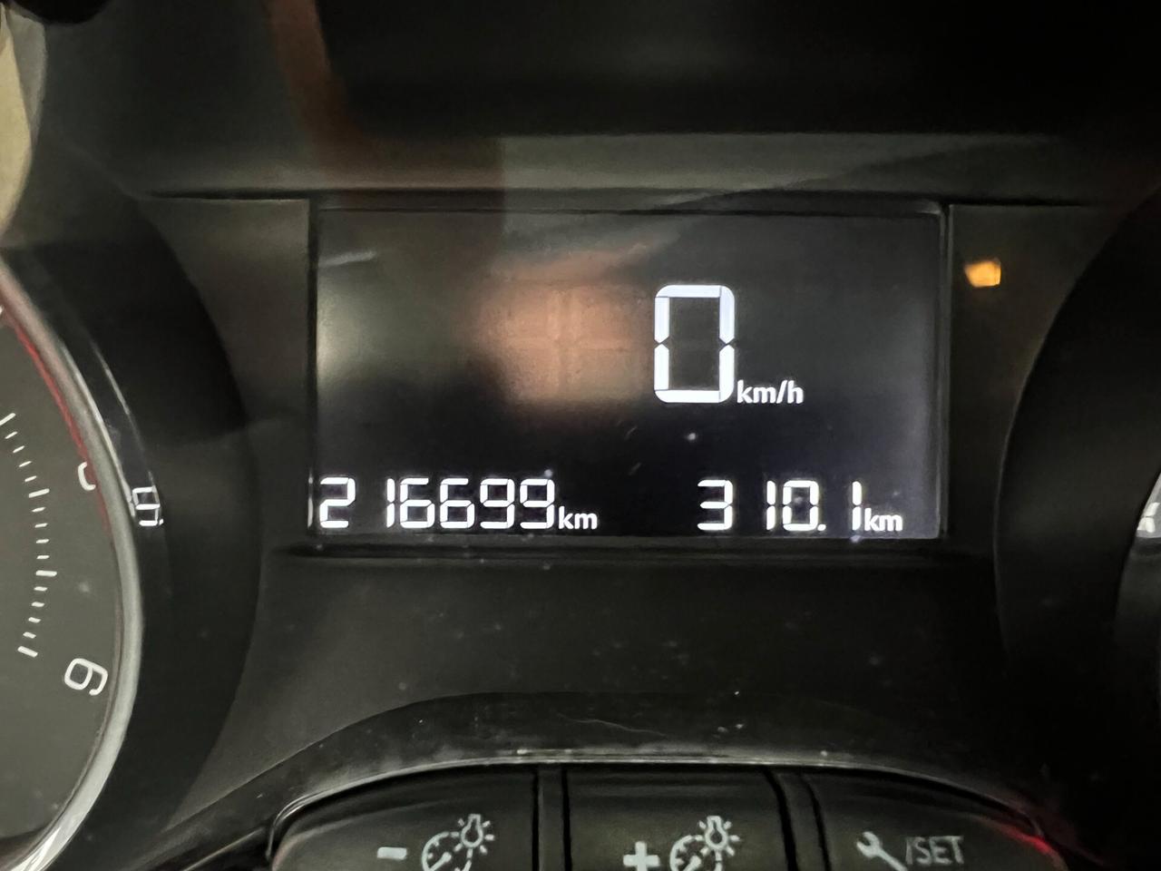 Peugeot 208 1.6 e-HDi 92 CV Stop&Start 5 porte Allure