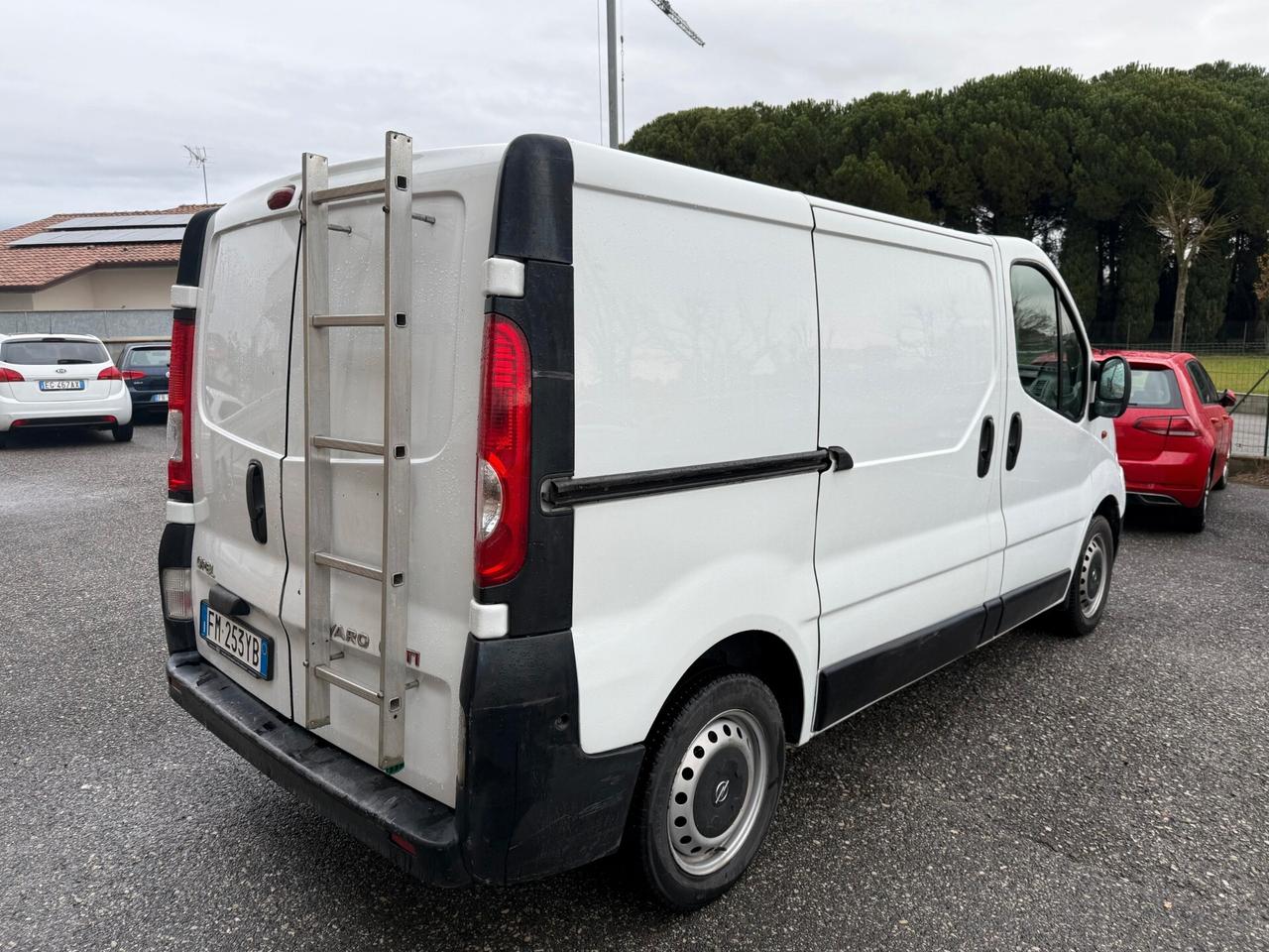 Opel Vivaro 27 2.0 CDTI 120CV PC-TN Furgone