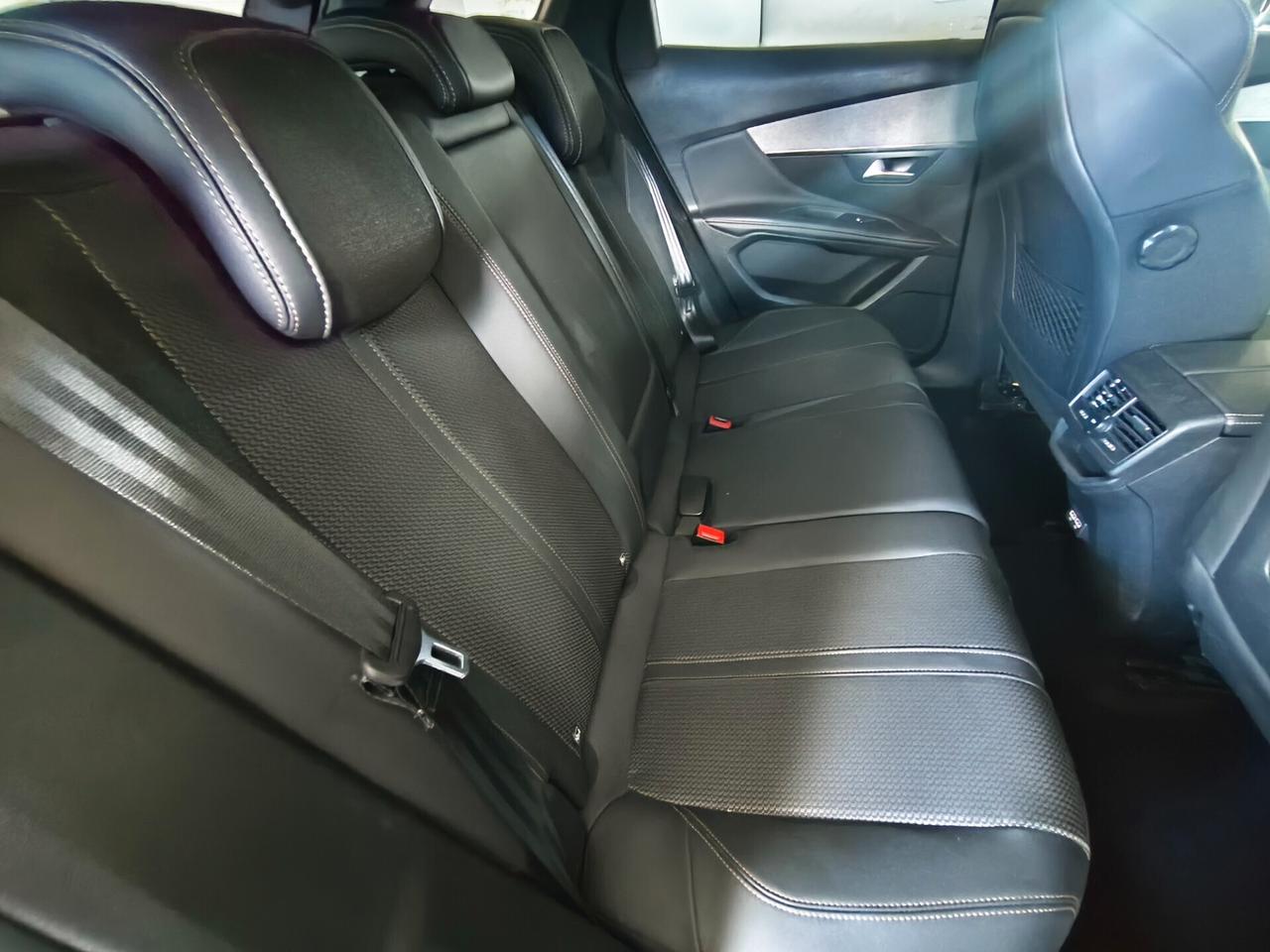 Peugeot 3008 PureTech Turbo 130 S&S EAT8 GT