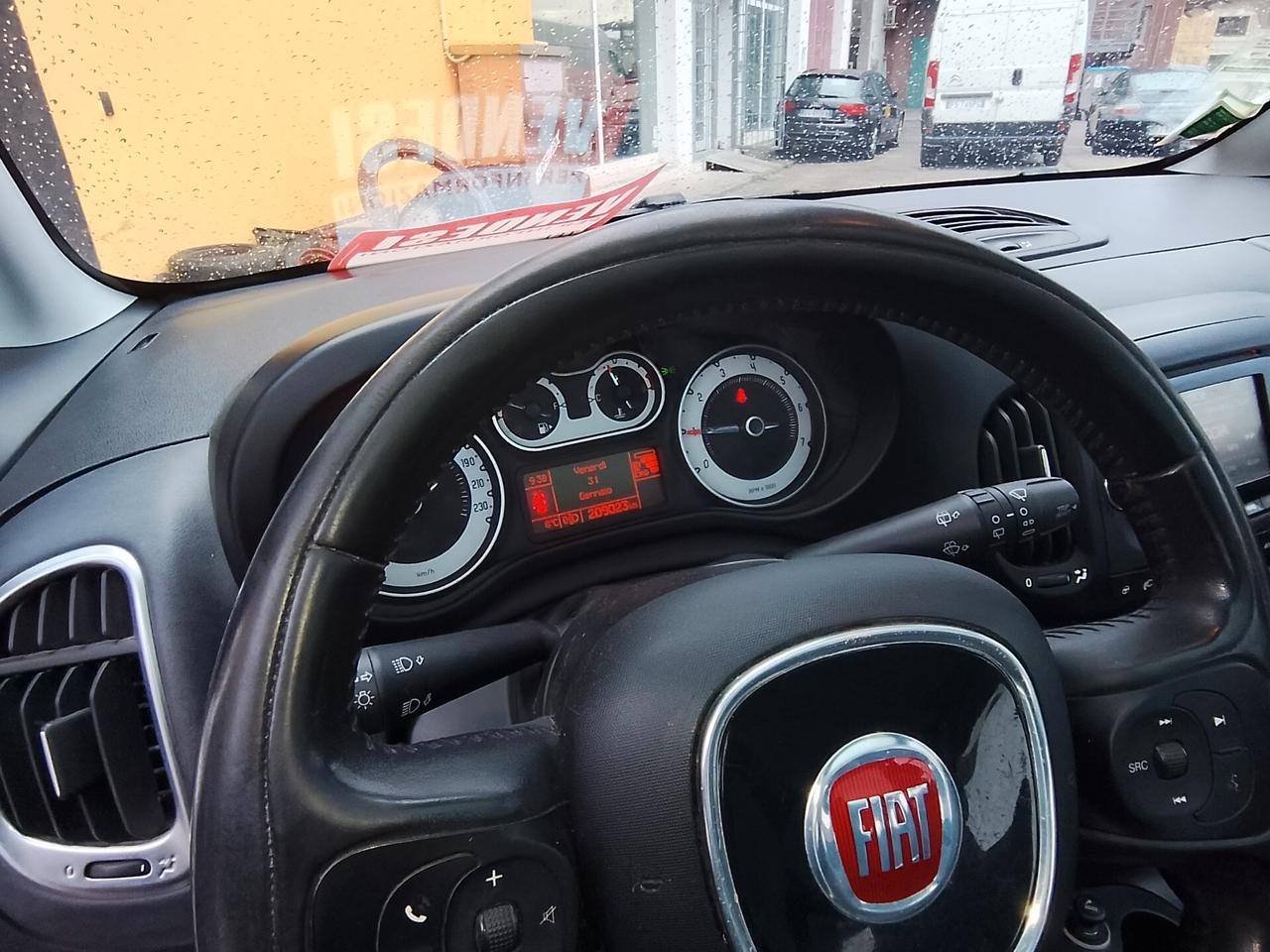 Fiat 500L Living 0.9 TwinAir Turbo Natural Power Pop Star