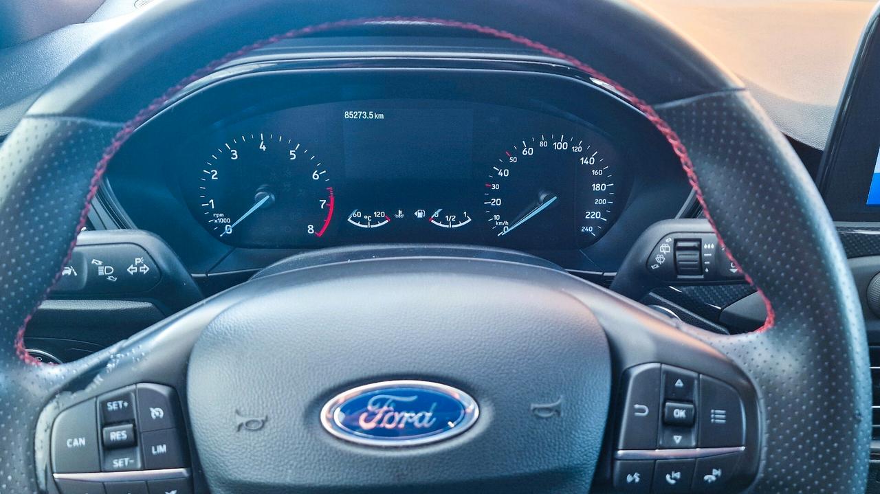 Ford Focus 1.0 EcoBoost Hybrid 125 CV 5p. ST-Line