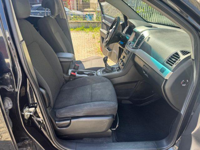 CHEVROLET Captiva 2.2 VCDi 163CV 2WD LS 7 POSTI