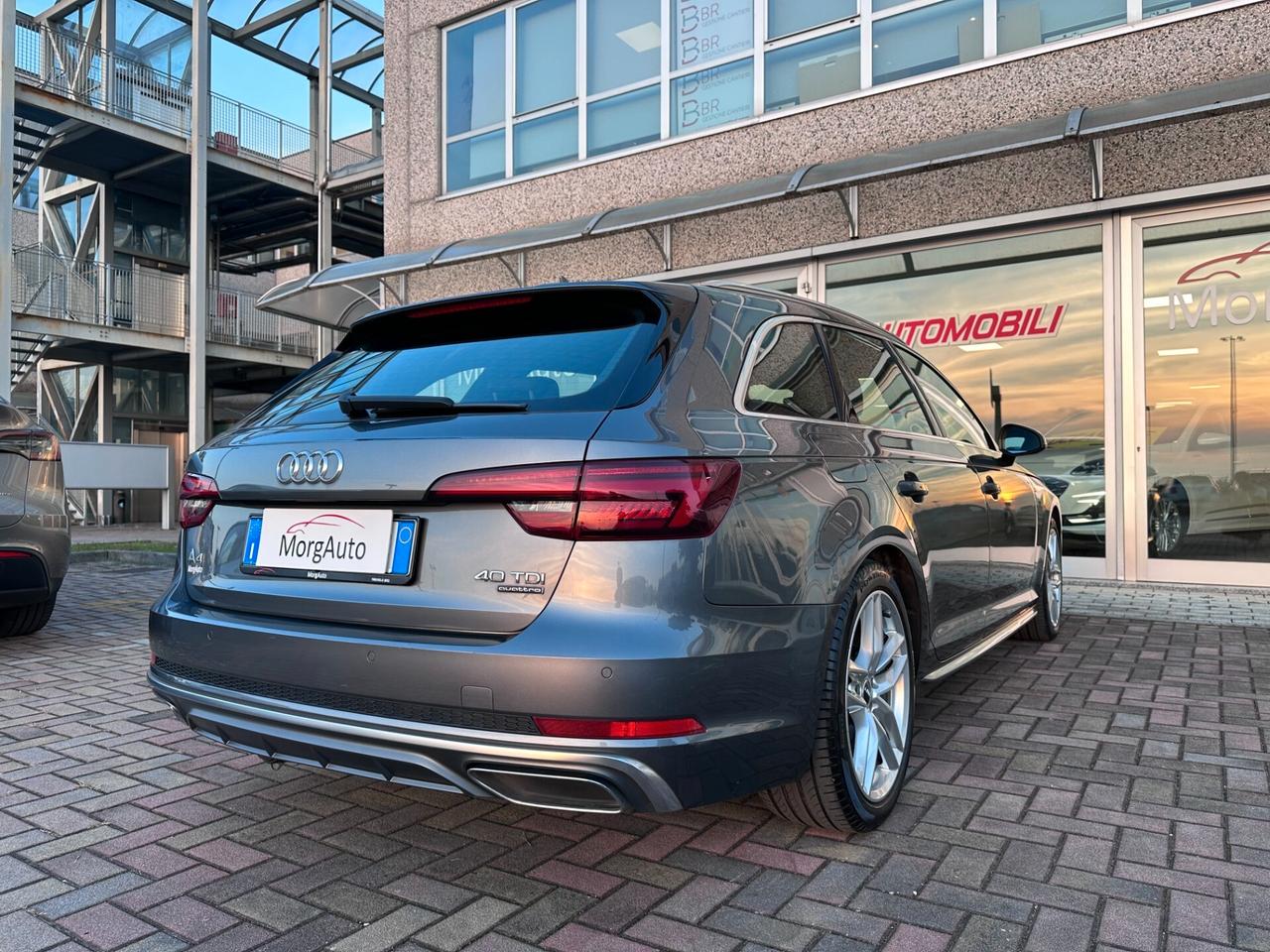 Audi A4 40TDI QUATTRO! S-LINE INT/EST! FARI MATRIX