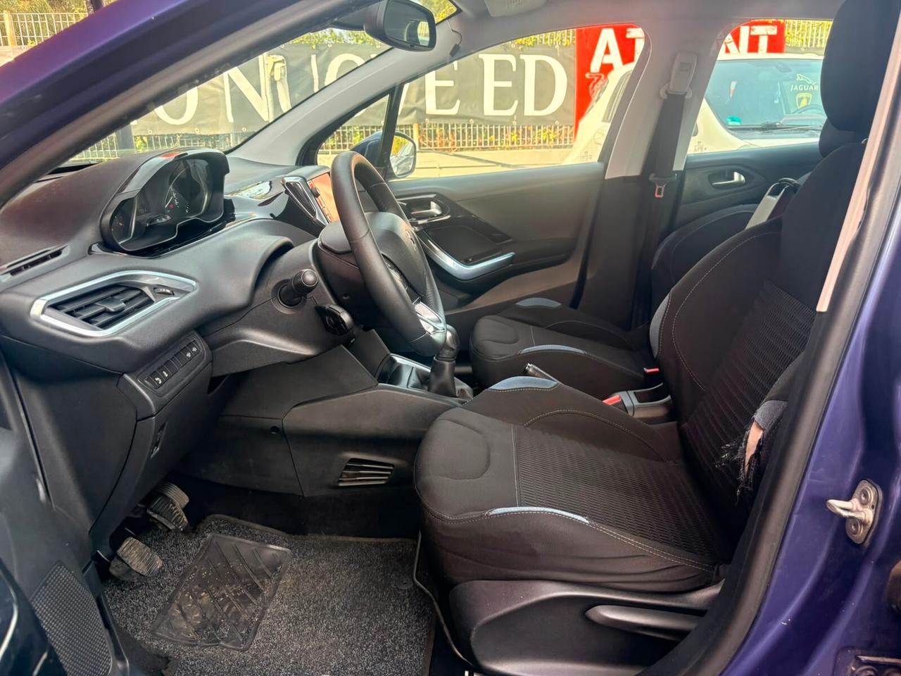 Peugeot 208 1.2 VTi 82 CV 5 porte Allure