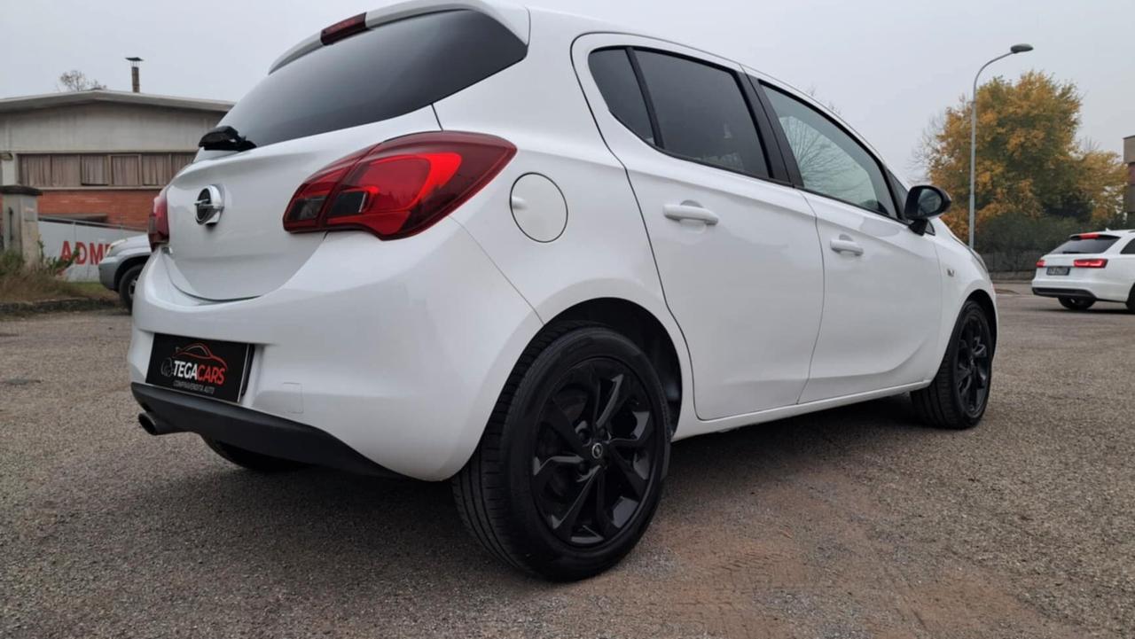 Opel Corsa 1.2 5 porte