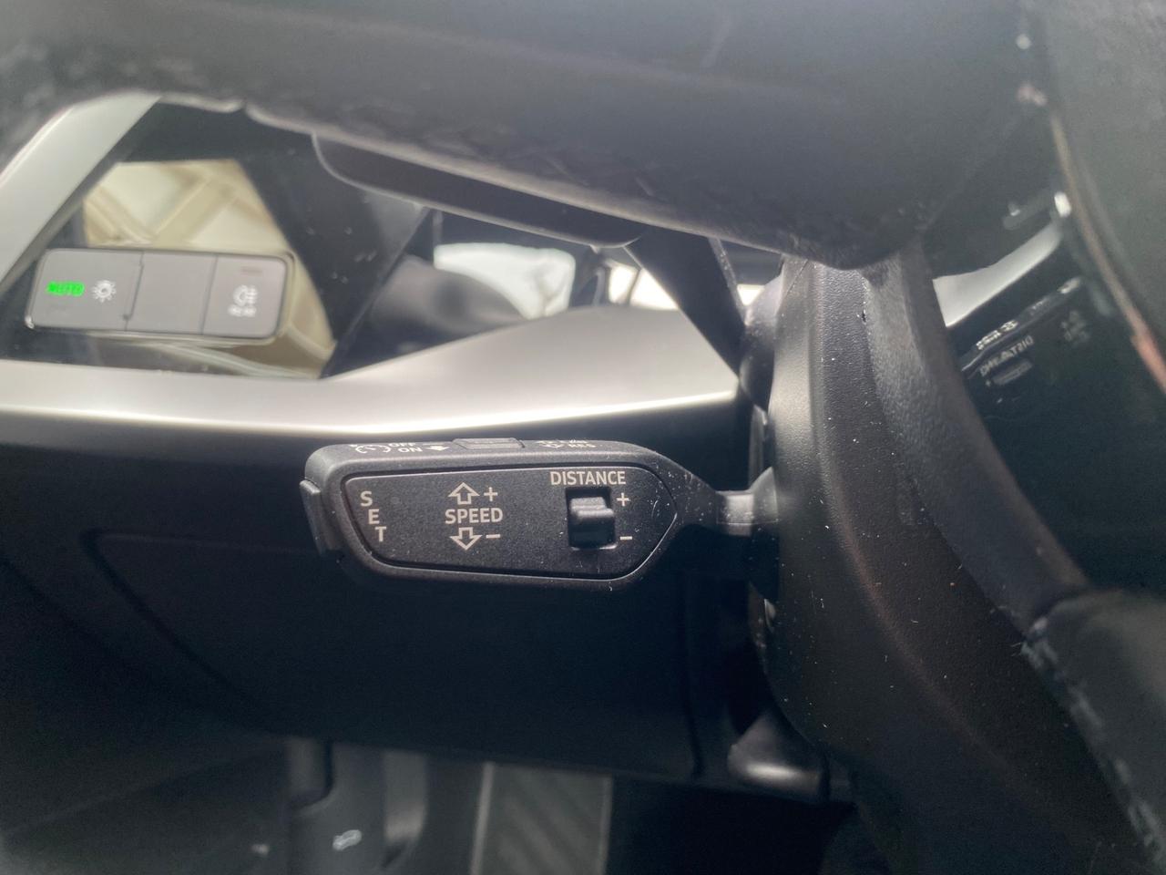 Audi A3 SPB 30 TDI Business Advanced