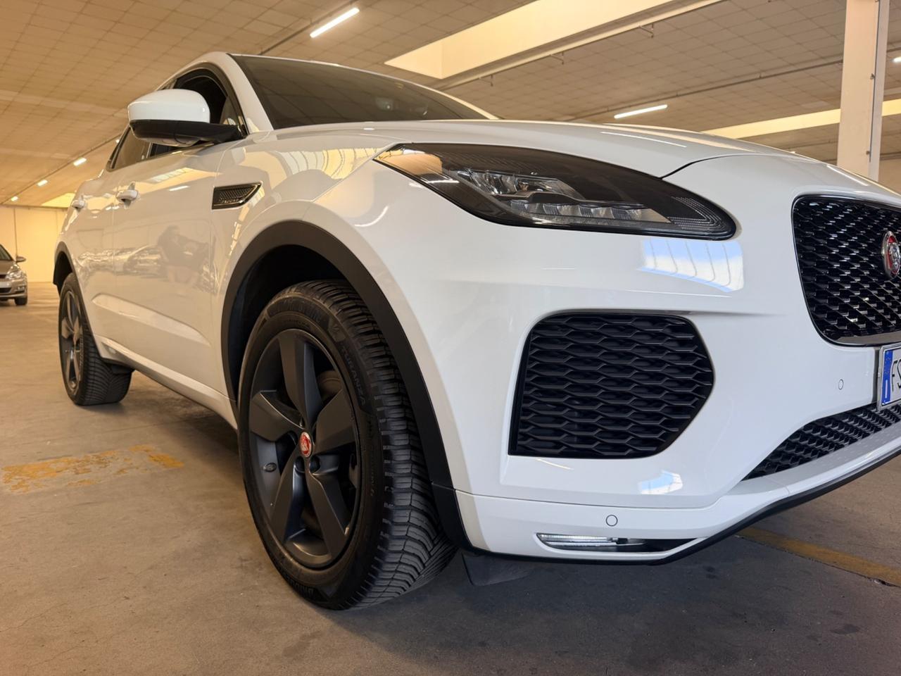 Jaguar E-Pace 2.0D 180 CV AWD R-Dynamic