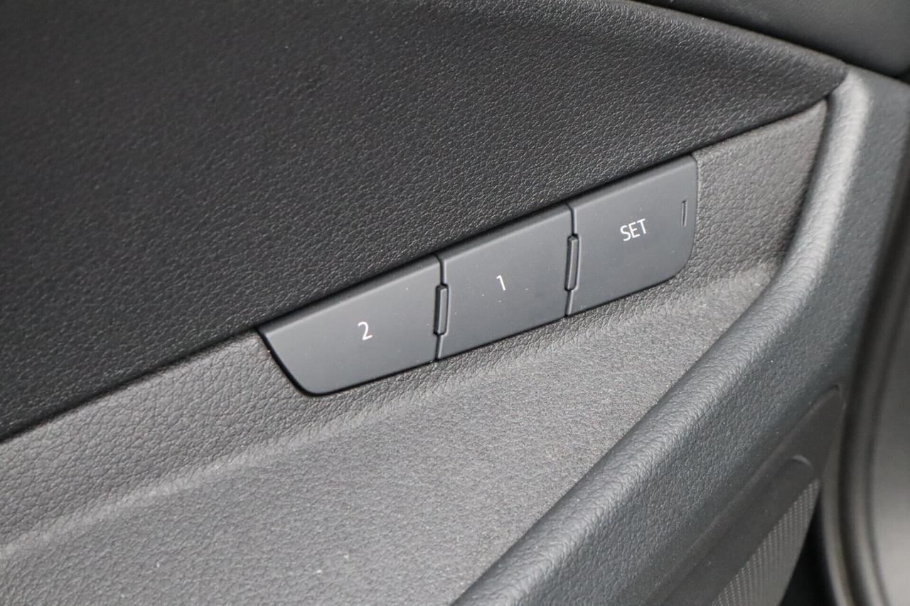 E Tron 55 408CV QUATTRO MATRIX 21"