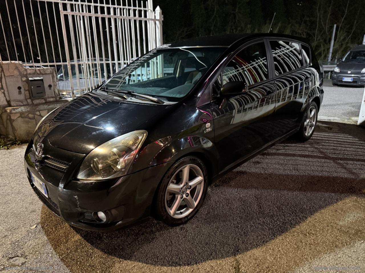 TOYOTA Corolla Verso 2.2 16V D-4D D-Cat 7pti 7P.