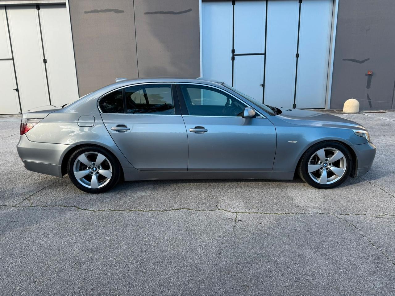 BMW 530 3.0 D 2005 12 MESI GARANZIA