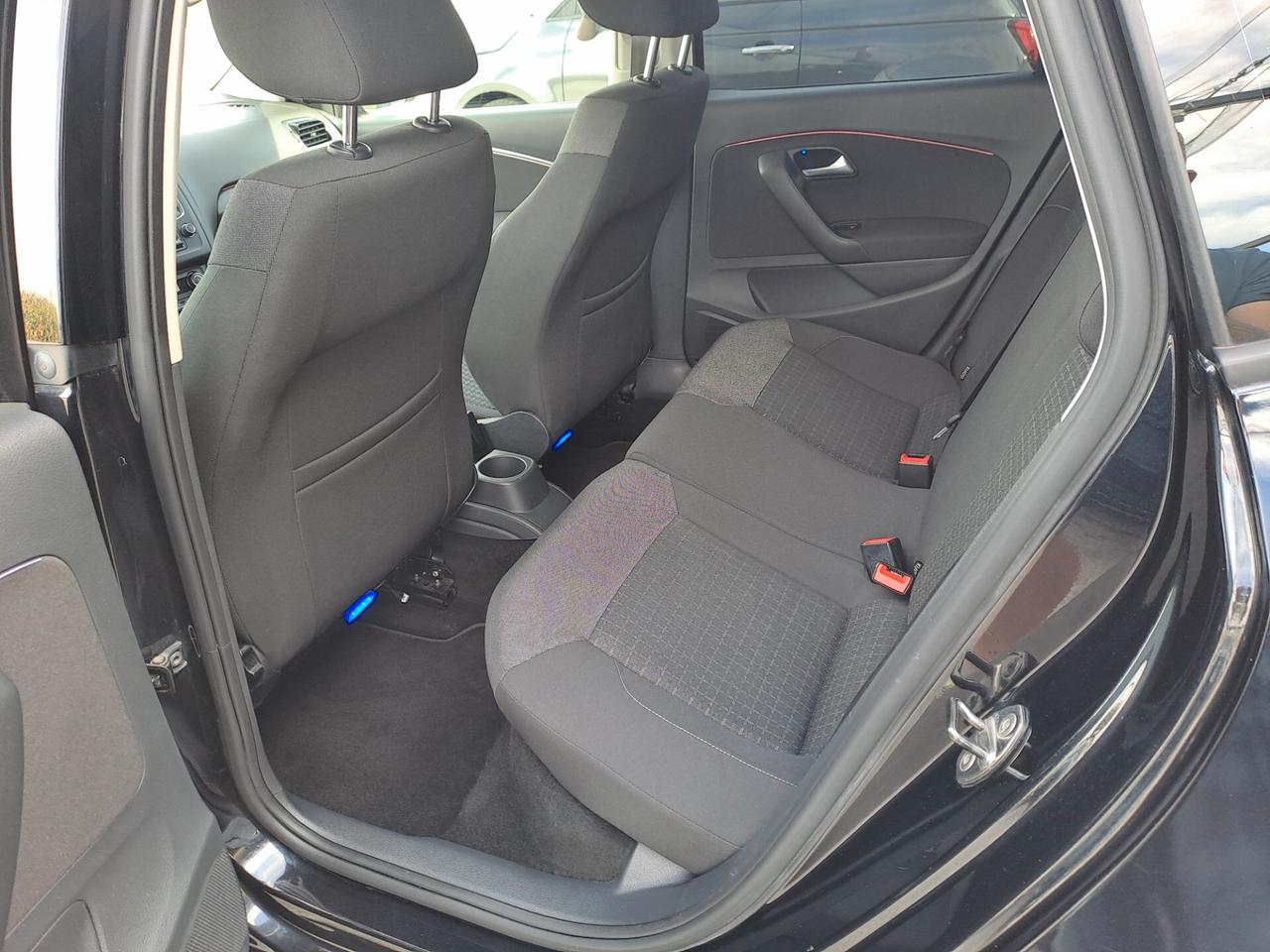 VW POLO 1.4 TDI 90CV 5P. HIGHLINE - OK NEOPATENTATI