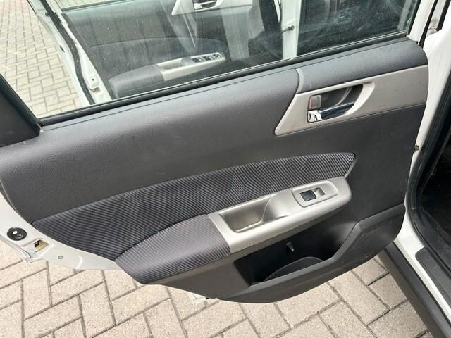 Subaru Forester 2.0XS Bi-Fuel 4NGP