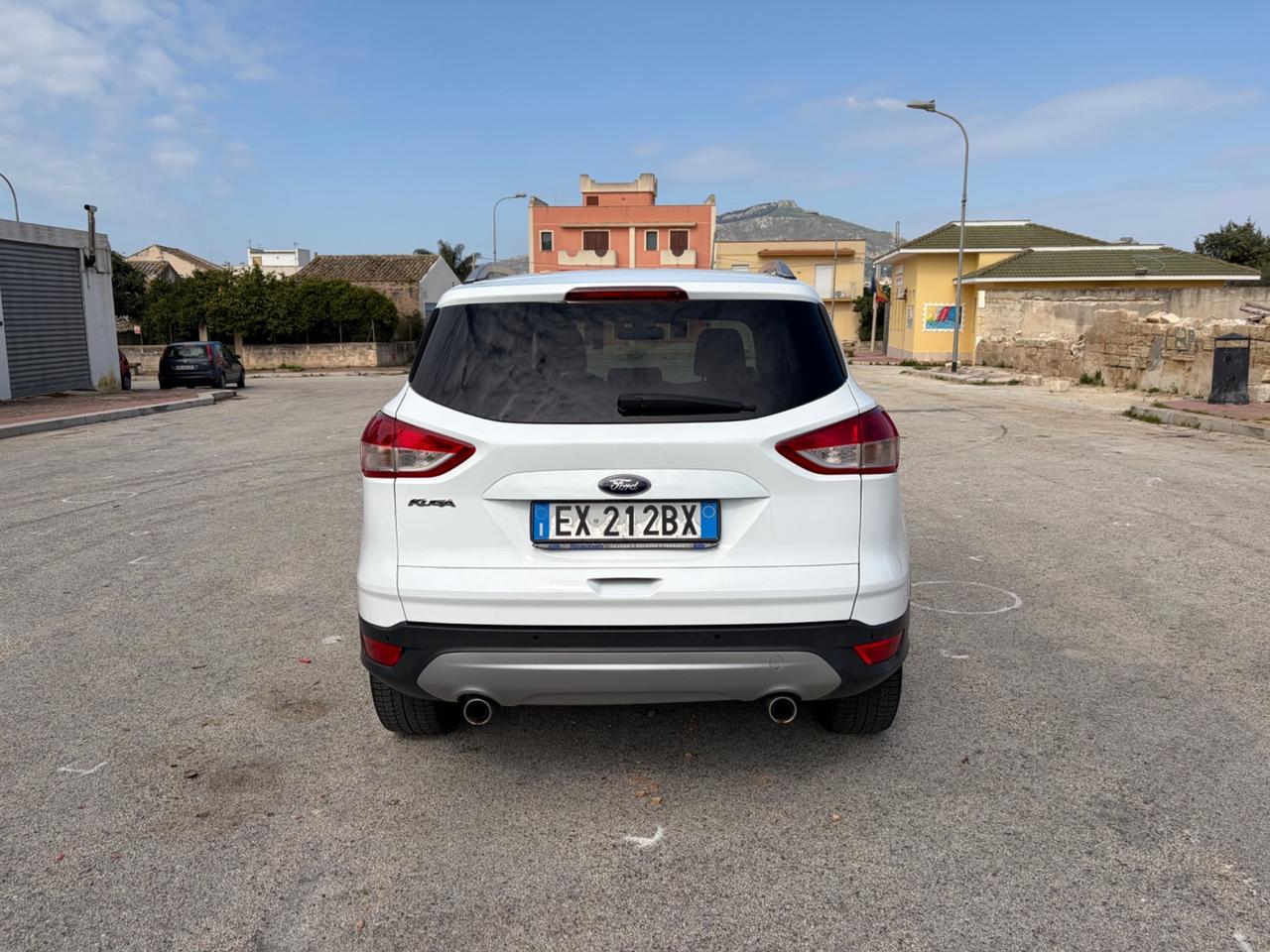 Ford Kuga 2.0 TDCI 115 CV 2WD Titanium