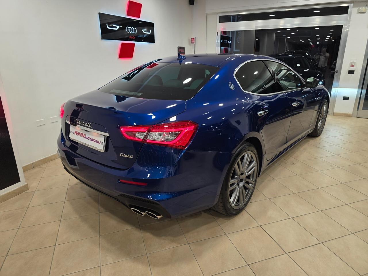 Maserati Ghibli V6 Diesel Gransport