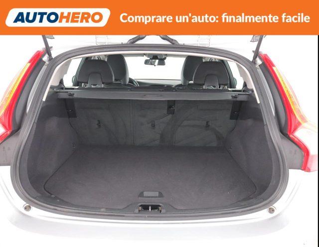 VOLVO V60 Cross Country D3
