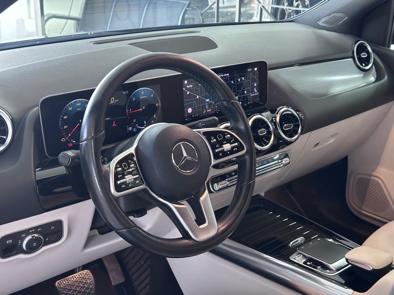 Mercedes-benz B 180 d Premium
