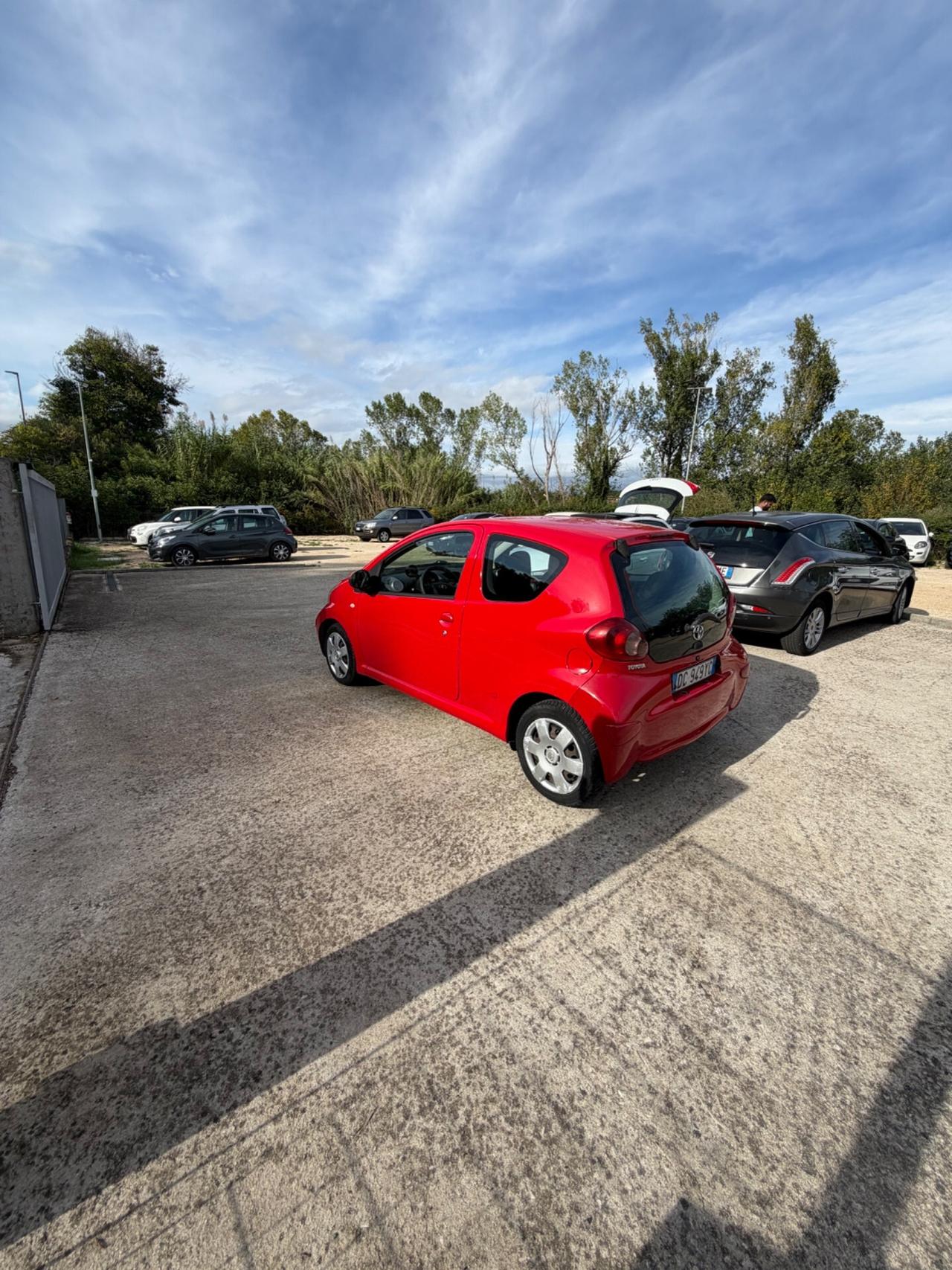 Toyota Aygo 1.4 turbodiesel 3 porte Sol
