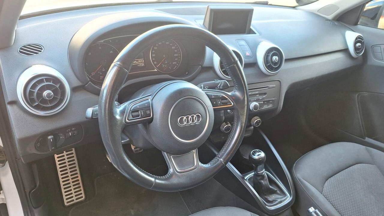 Audi A1 SPB 1.6 TDI Admired
