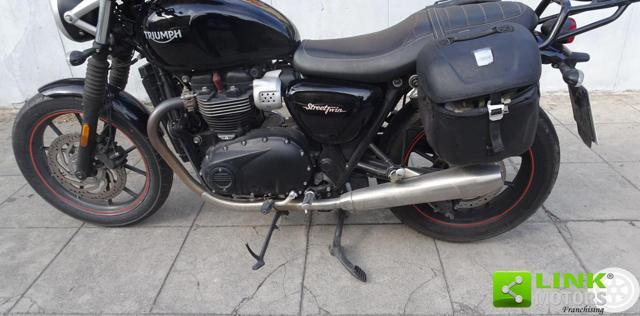 TRIUMPH Street Twin 900