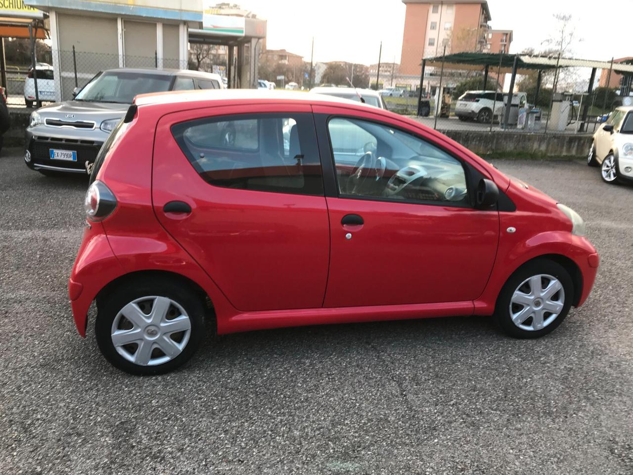 Toyota Aygo 1.0 12V VVT-i 5 porte Sol