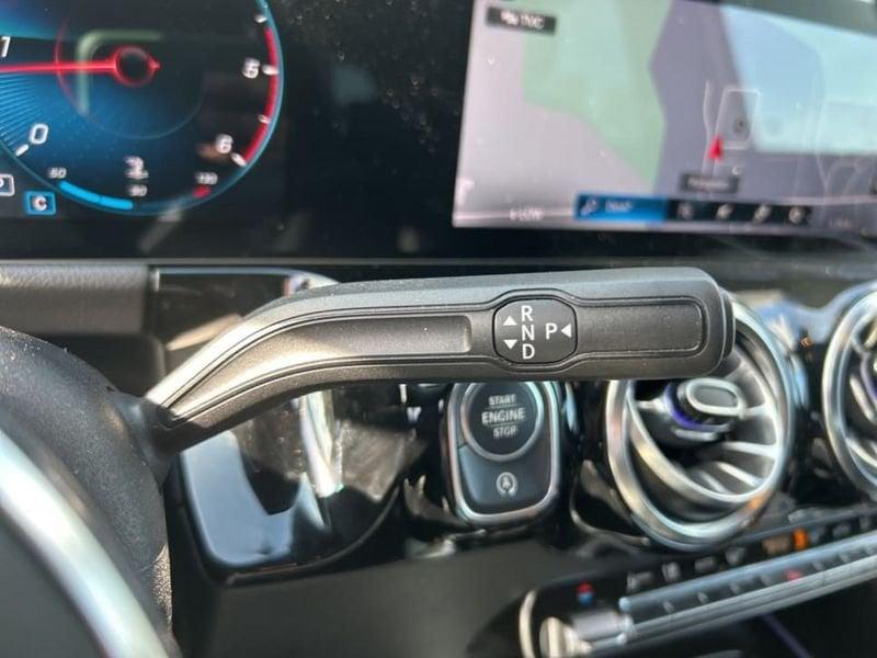 Mercedes-Benz GLA 200 D SPORT PLUS AUTO