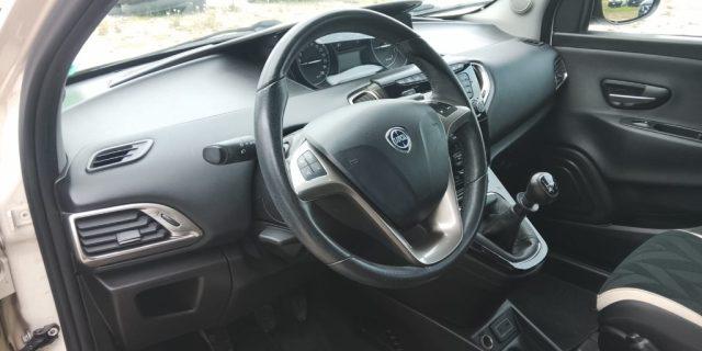 LANCIA Ypsilon 1.2 69 CV 5 porte GPL Ecochic Gold NEOPATENTATI