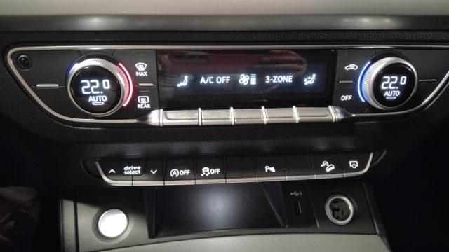 AUDI Q5 40 TDI quattro S tronic Business Advanced MHEV