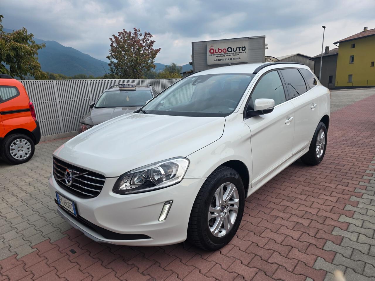 Volvo XC 60 XC60 2.0D150cv perfetta e garantita 12M