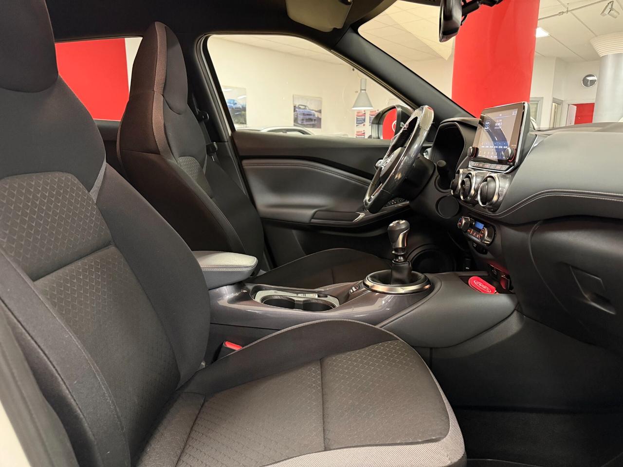 Nissan Juke 1.0 DIG-T 114 CV N-CONNECTA