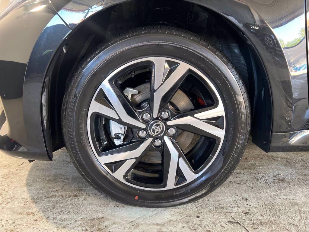 TOYOTA Yaris 1.5h Trend del 2025