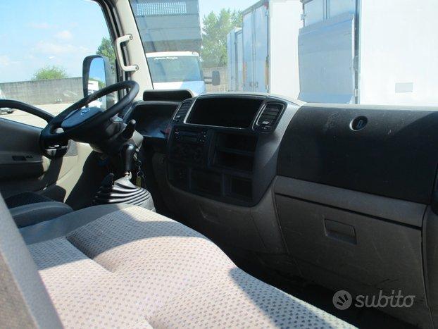 Nissan Cabstar 35-15 ''3000 150 CV'' RIBALTABILE T