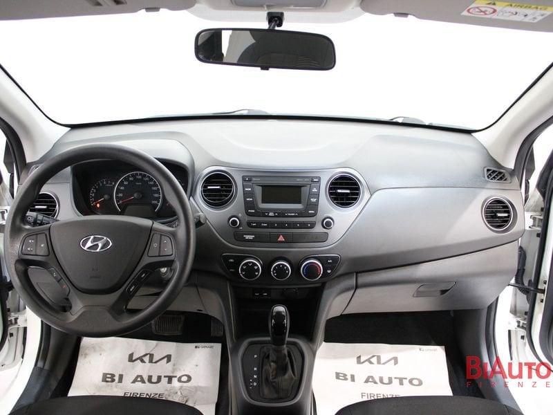 Hyundai i10 i10 1.0 Login auto