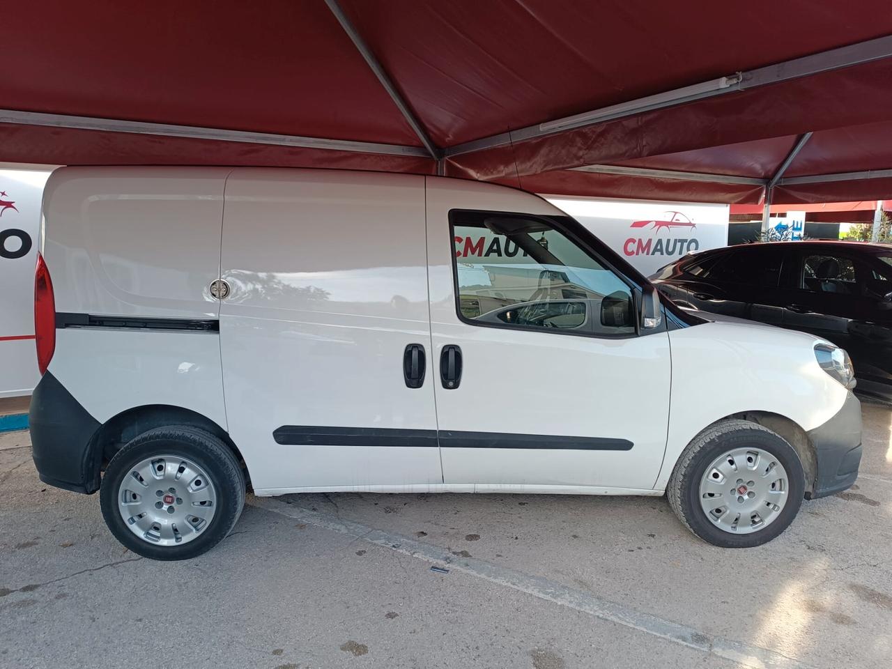 FIAT DOBLO 1.4 METANO DI SERIE