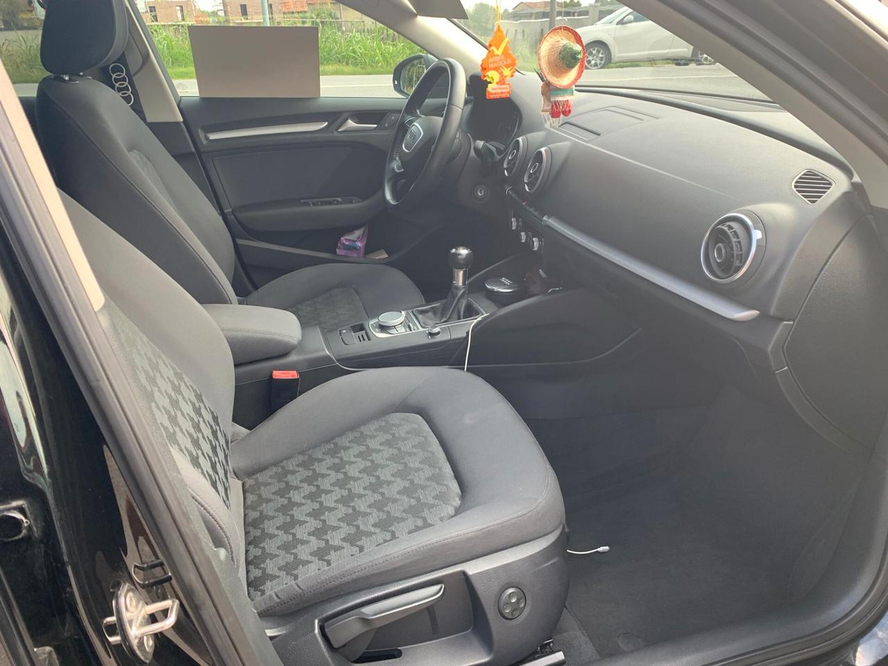 Audi A3 SPB 1.6 TDI clean diesel Ambiente