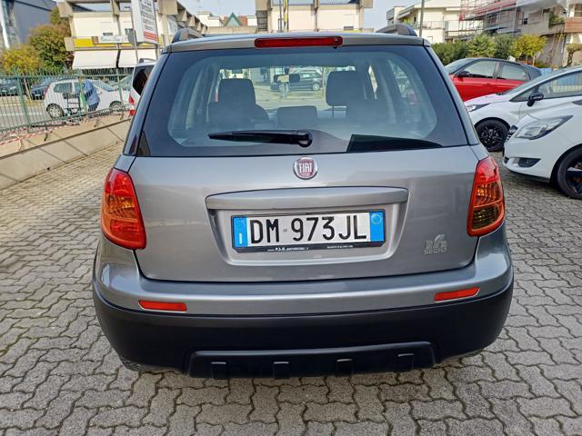 FIAT Sedici 1.6 16V 4x4 Dynamic GPL