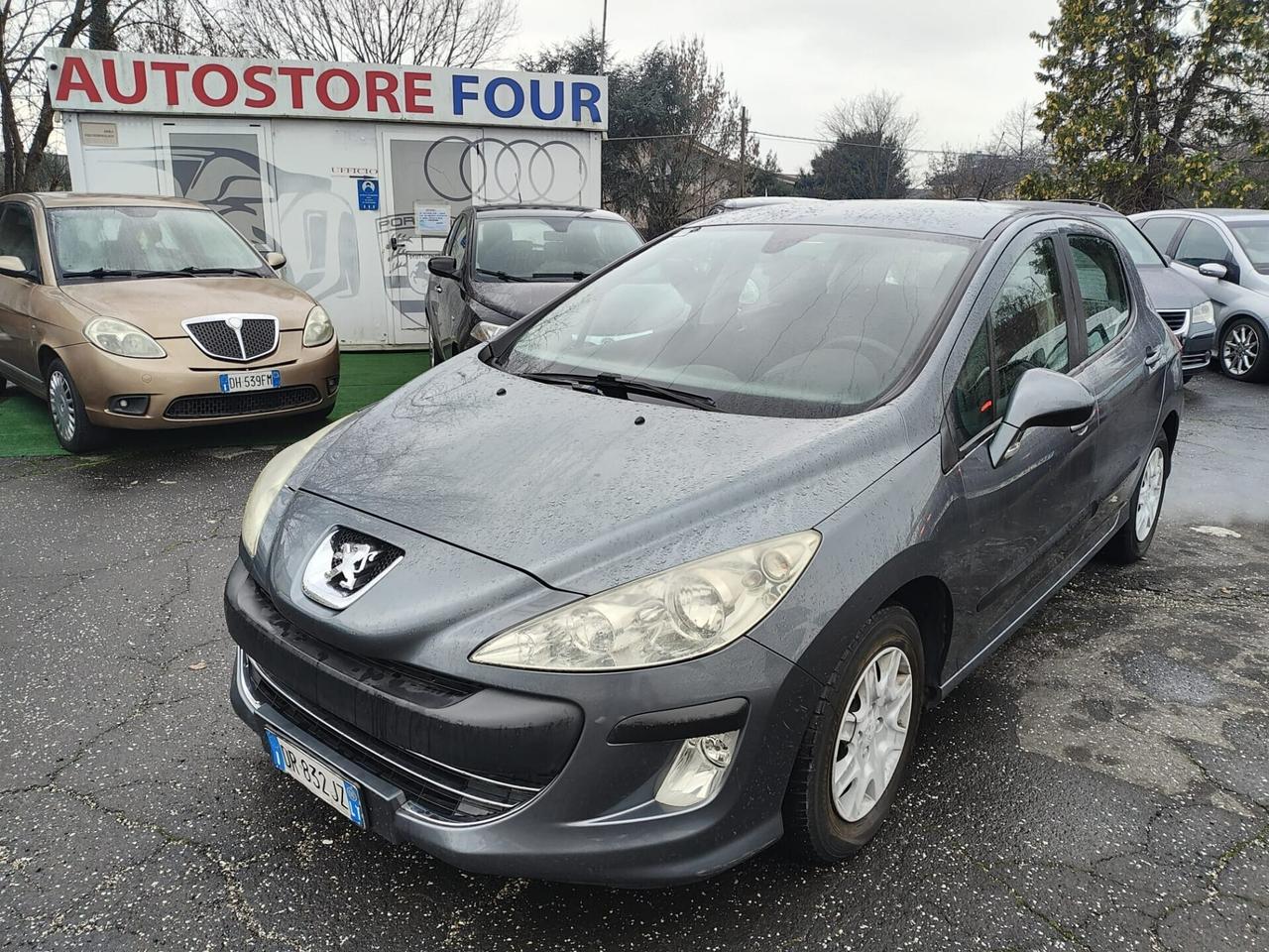Peugeot 308 1.6 HDi 90CV 5p. Tecno