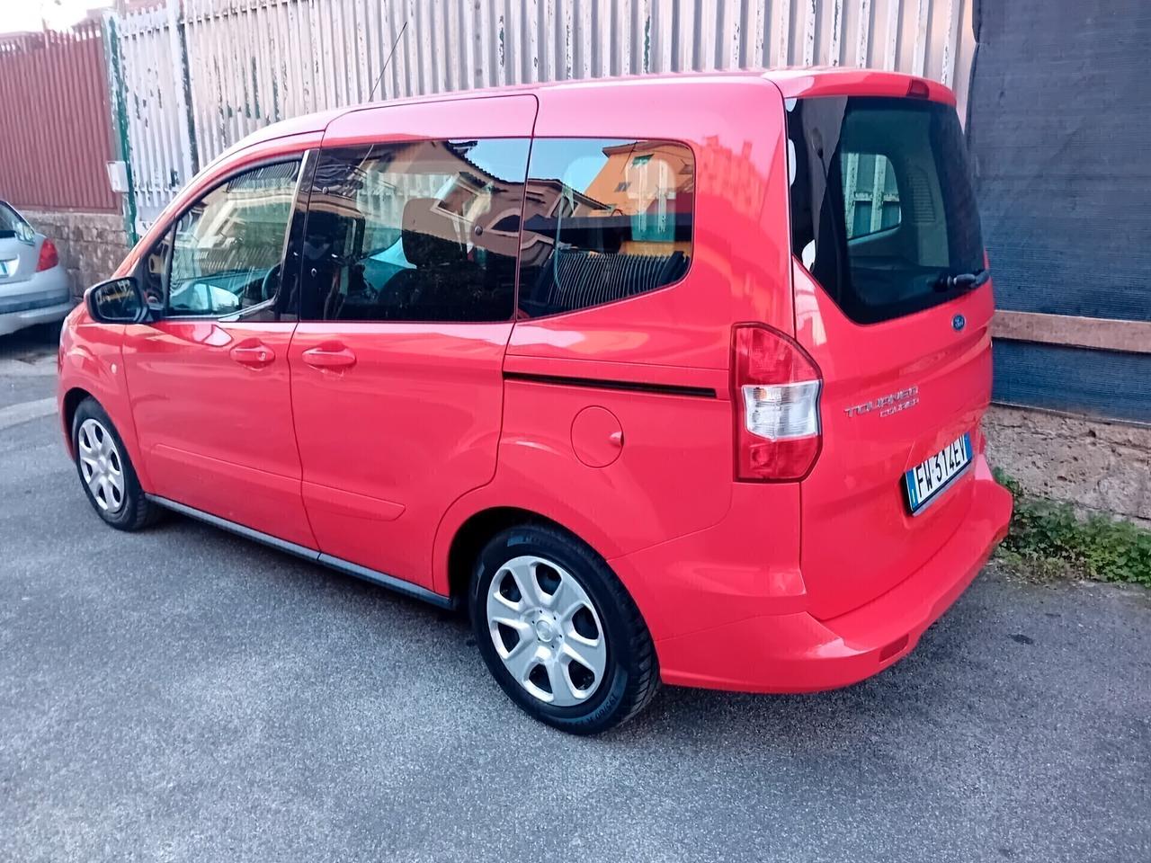 Ford Tourneo Courier 1.0 EcoBoost 100 CV Sport