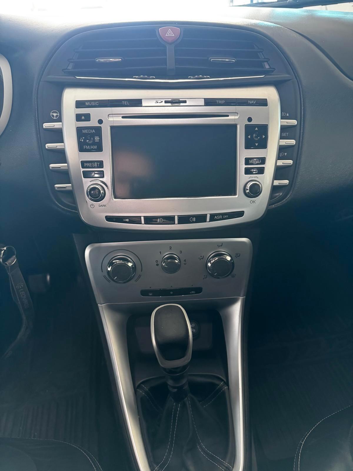 Lancia Delta 1.6 MJT DPF Platino