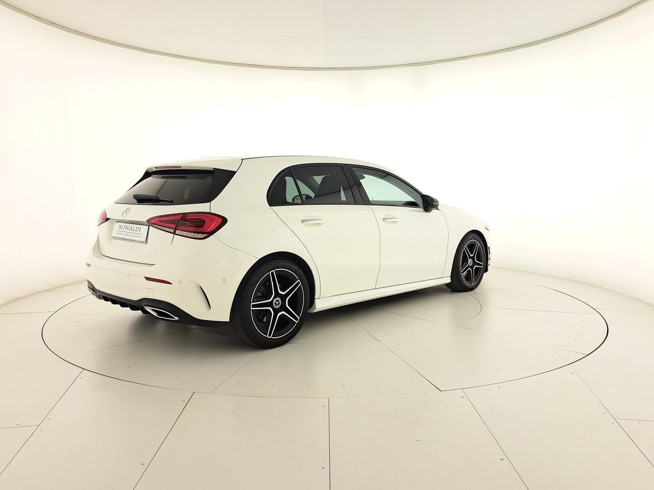 Mercedes-Benz Classe A 250 premium auto
