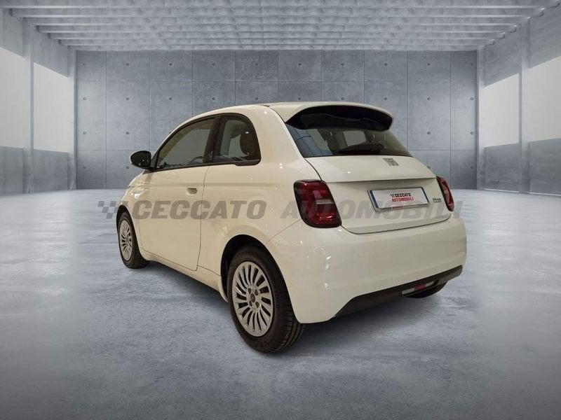 FIAT 500e 500e 23,65 kWh Action