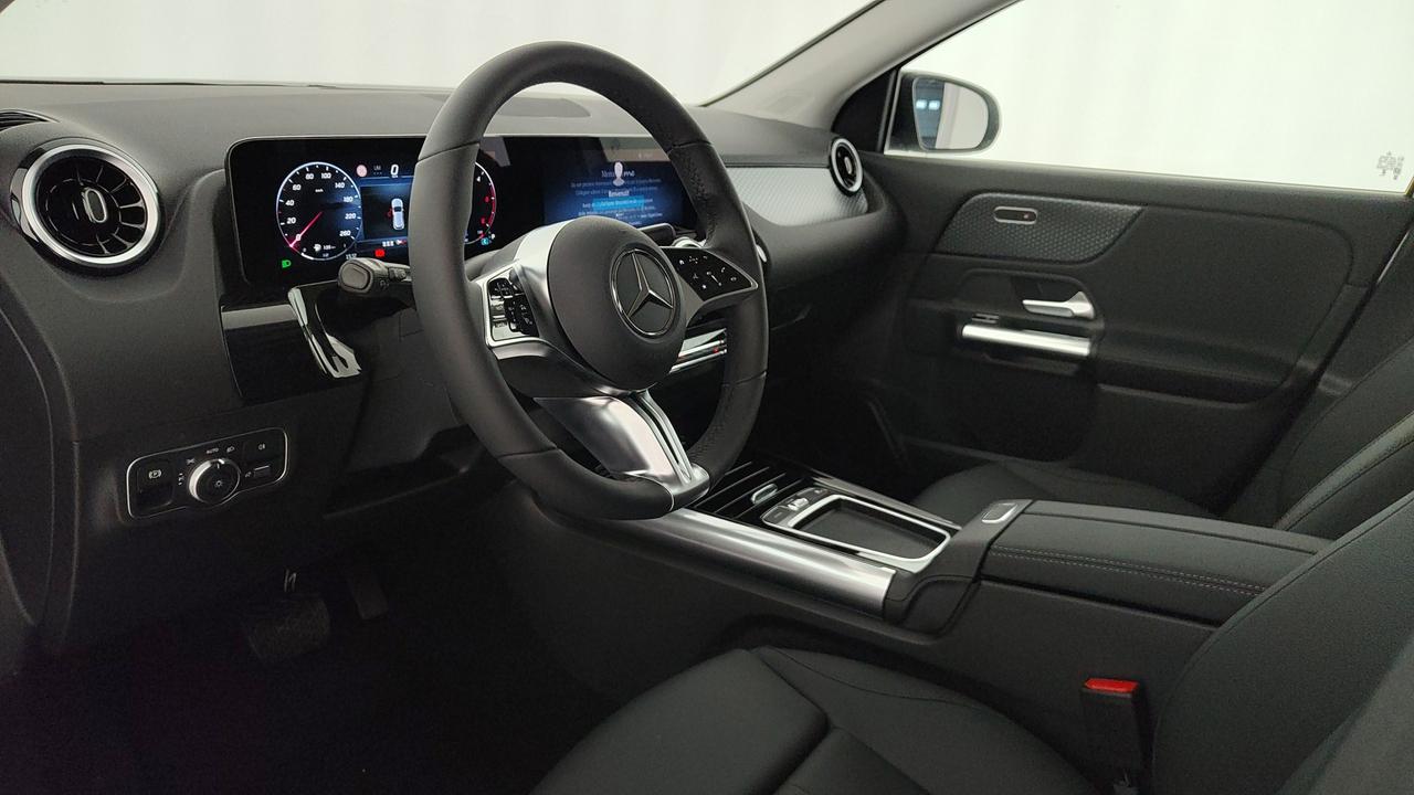 Mercedes-Benz GLA 200 d automatic