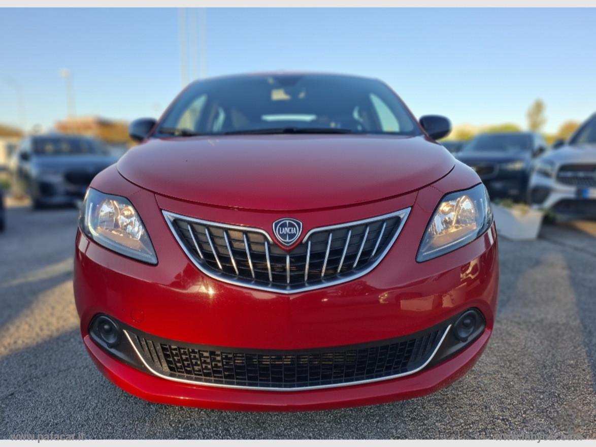 LANCIA Ypsilon 1.0 FireFly 5p.S&S Hybrid Silver