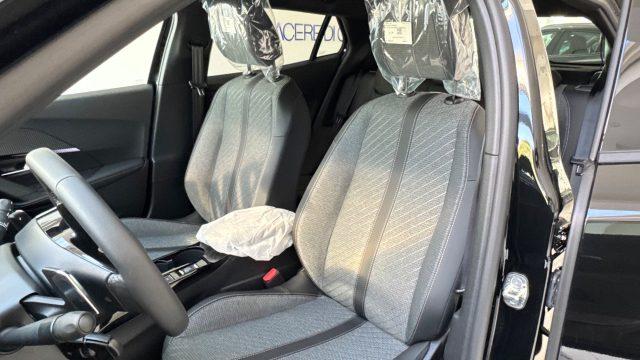 PEUGEOT 2008 Hybrid 136 e-DCS6 Allure tua da ?289,00 mensili