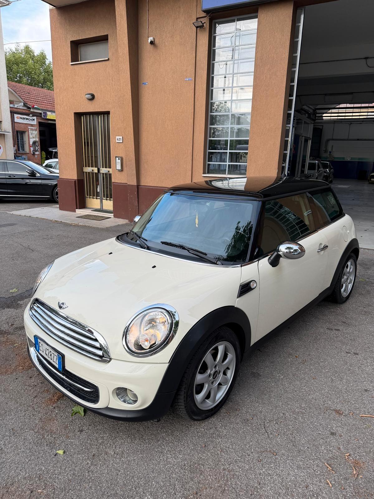 Mini Cooper D Coupe 2.0 SD Coupé
