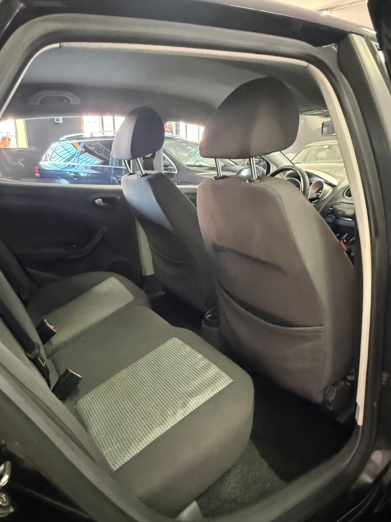 Seat Ibiza 1.4 5p. Style Dual