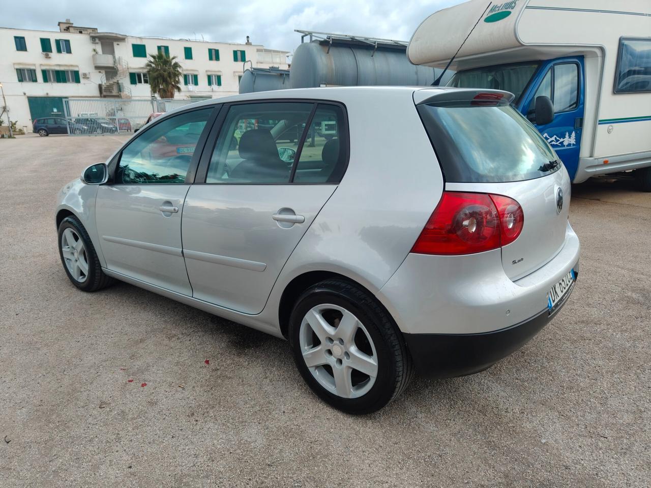 Volkswagen Golf 1.9 TDI 105cv 5p. Sportline