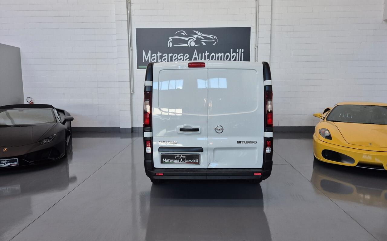 Opel vivaro 47.000km!!!