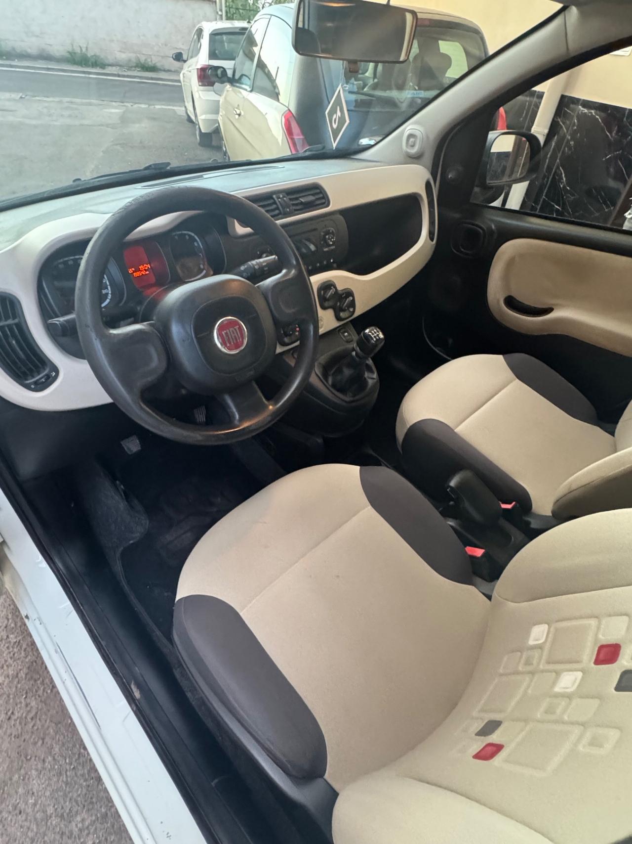 Fiat Panda 0.9 TwinAir Turbo Natural Power Lounge